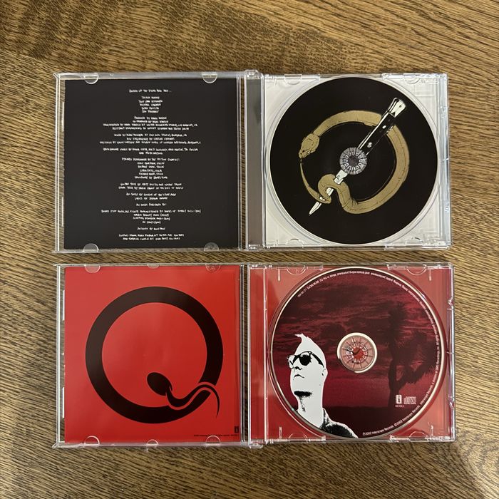 CDs Queens of the Stone Age (como novos)