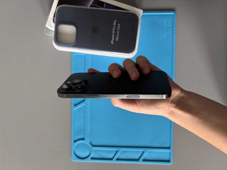 iPhone 16 pro Max