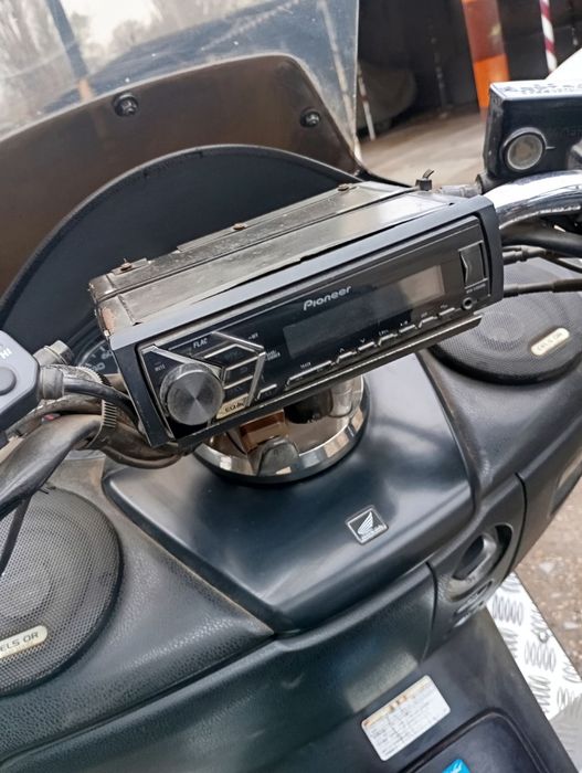 Продам макси скутер