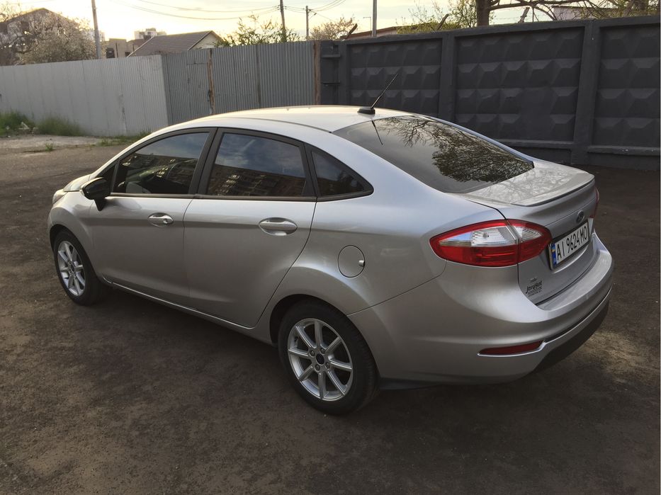 Прокат, аренда авто,Любой срок! Ford Fiesta  1.6 мех.