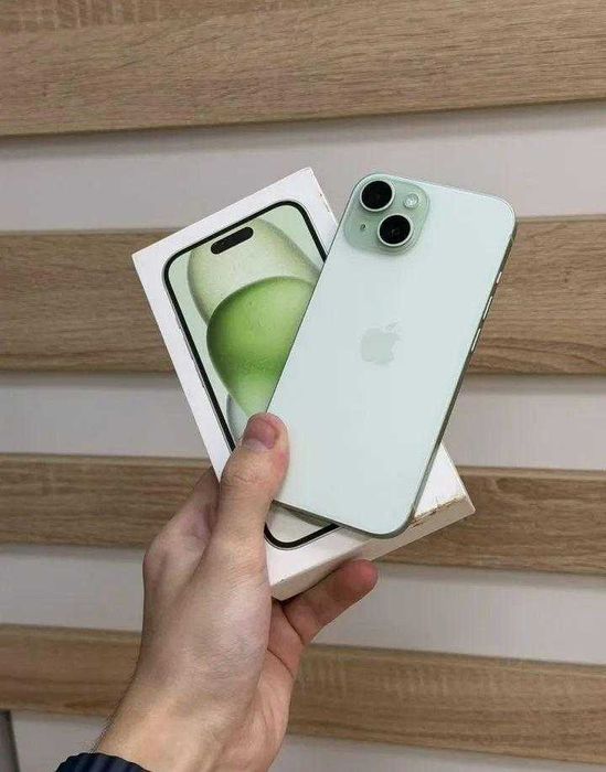 iPhone 15, 256 ГБ