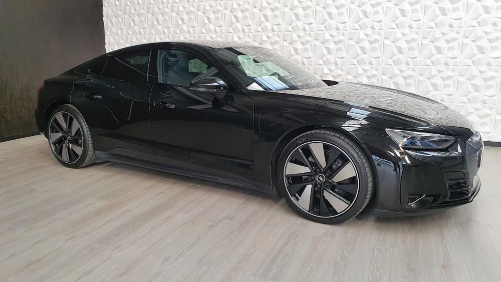 Audi e-tron GT quattro