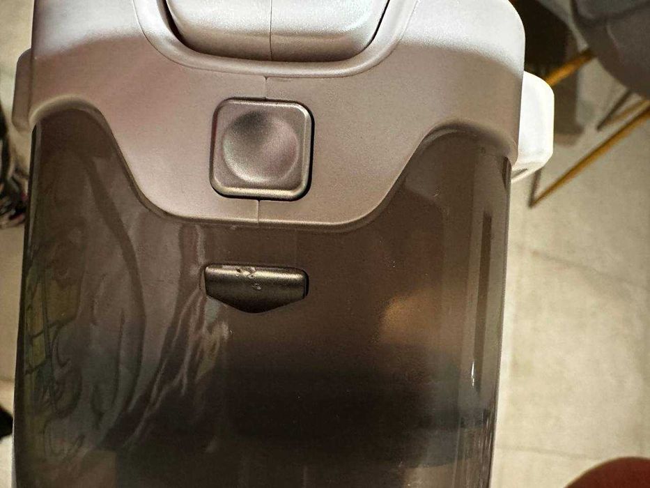 Автомобільний пилосмок на акумуляторі