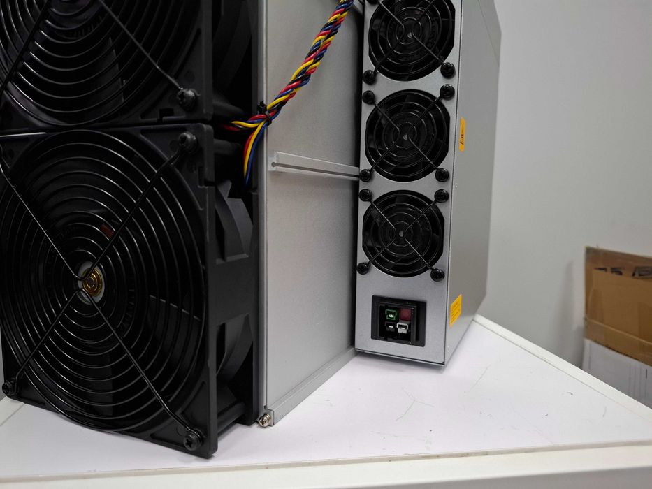 1950$! Майнер Bitmain Antminer S21+ 216TH (Наявність + НАЙНИЖЧА ЦІНА!)