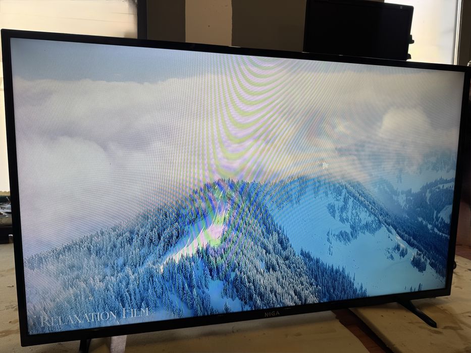 Телевізор Vinga 43 дюйми SmartTV все працює