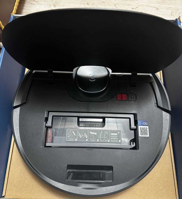 Робот-пилосос з камерою миючий ECOVACS Deebot OZMO T9 AIVI