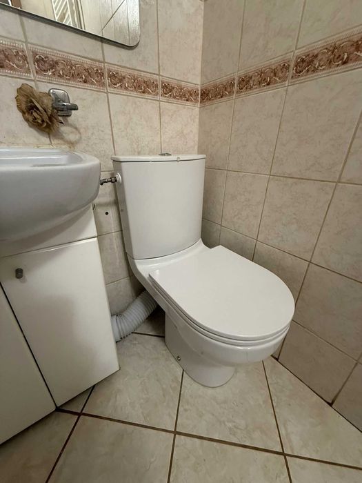 Toaleta-Kompakt łazienkowy WC