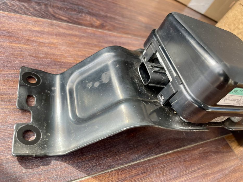 Радар distronic MAZDA - KD7J 67XA1 - зелений!