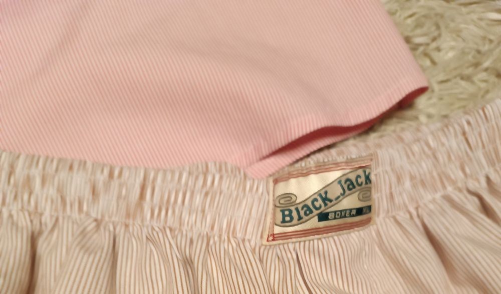 Szorty Black Jack w delikatnym paseczki rozmiar XL komplet 2 sztuki 20 zł