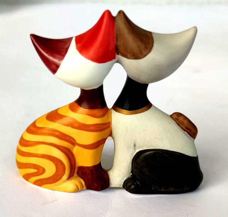 Figurka dwa koty Gloria Alberto Goebel Rosina Wachtmeister  porcelana.