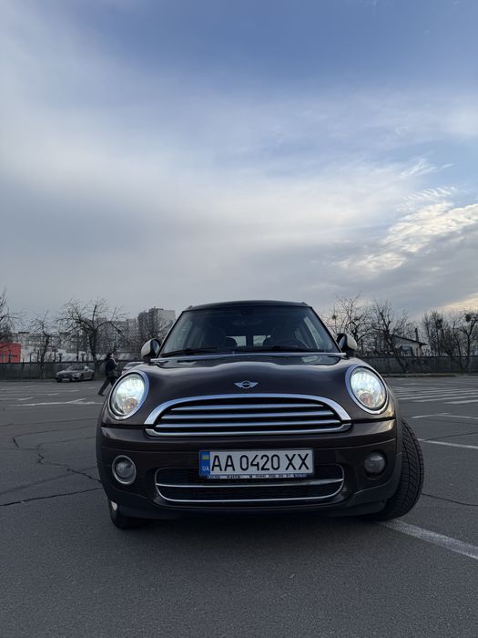 MINI Cooper Clubman