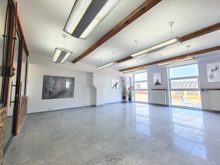 Wynajem biura 40 mkw łódź górna