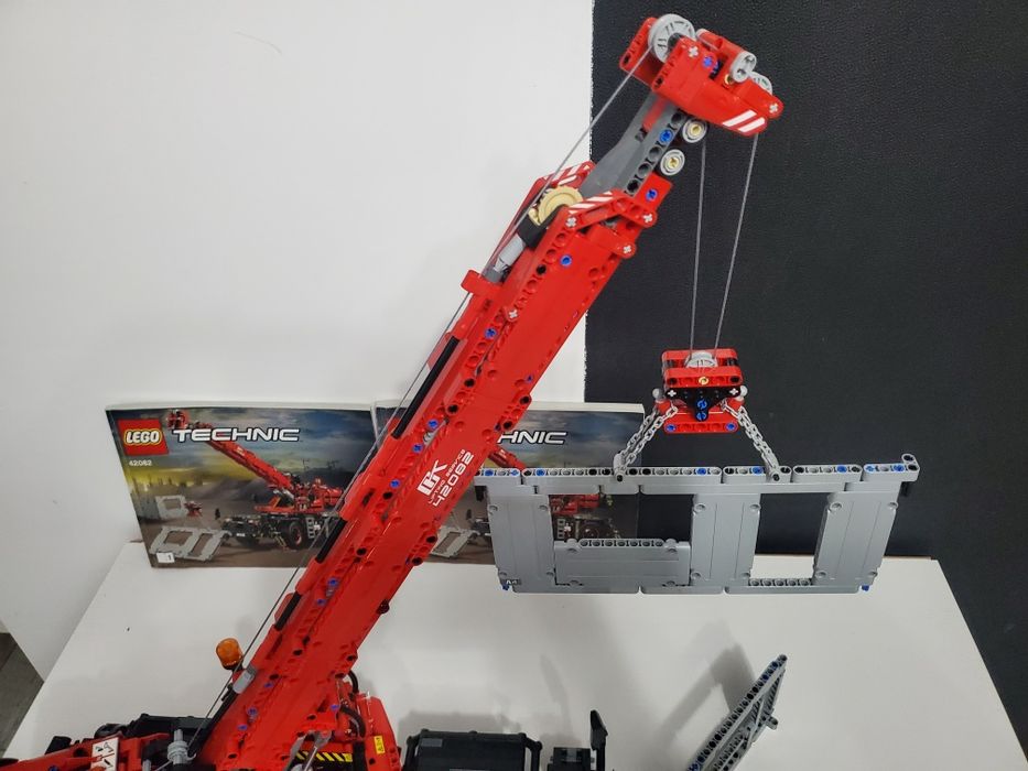 Lego Technic 42082 Dźwig Czerwony
