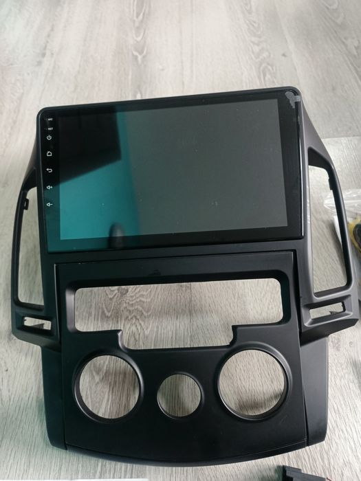 Автомагнітола Hyundai i30 2009