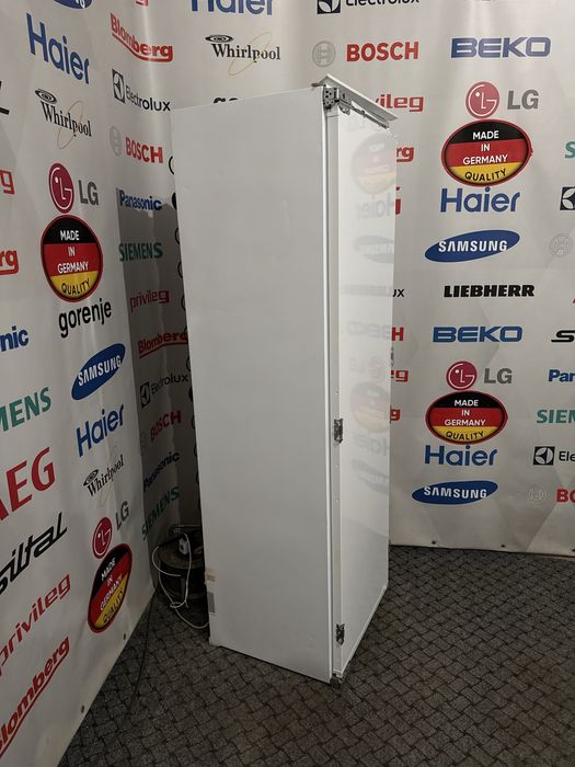 Вбудований / вмонтований холодильник Miele K 37283 iDF/ бу техніка