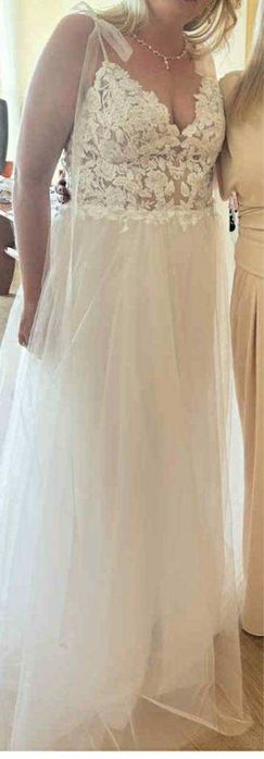 Suknia slubna rozmiar 40