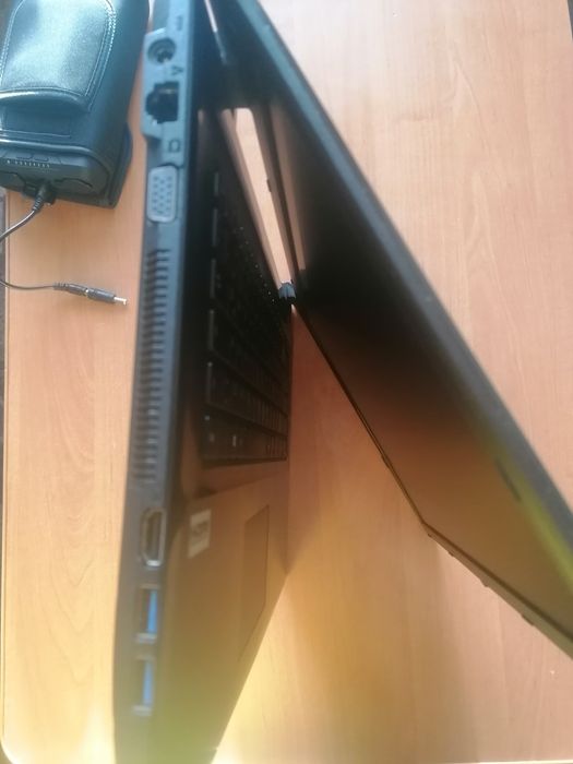 Ноутбук 17.3" Clevo W970