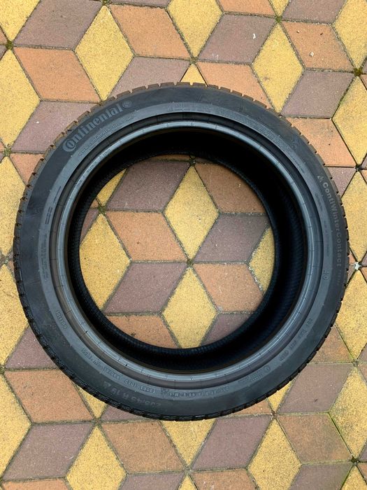 235/45 R19 99V XL Continental ContiWinterContact TS830P / Зимові