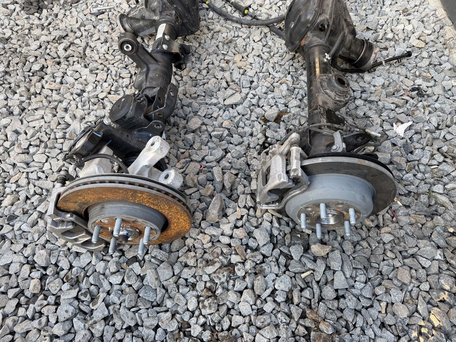 Передній та задній міст мости Рубікон Rubicon на Jeep Wrangler JL USA