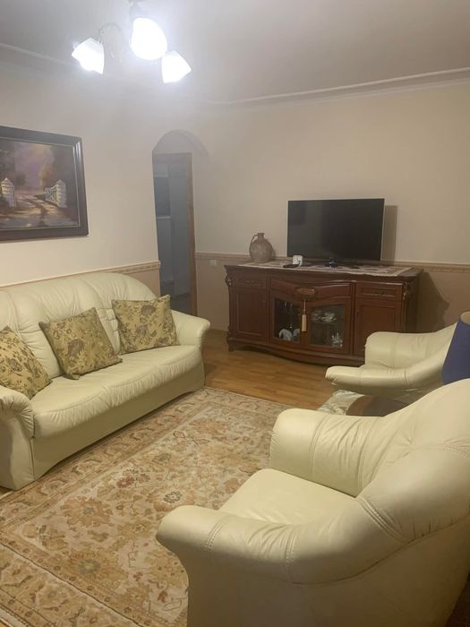 Квартира двокімнатна.