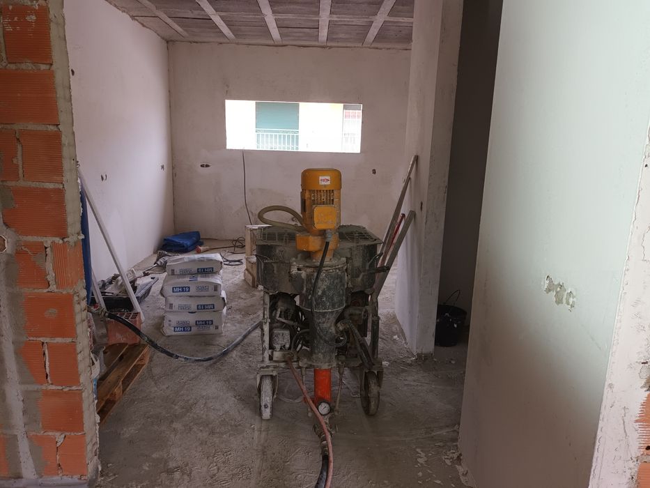 FMV REVESTIMENTO, Fazemos remodelação completa interior e exterior .