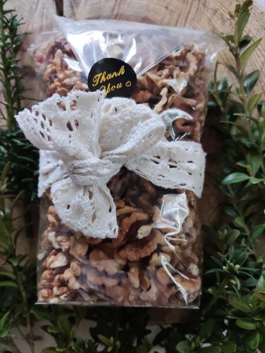 Orzechy włoskie połówki ćwiartki 400 gram