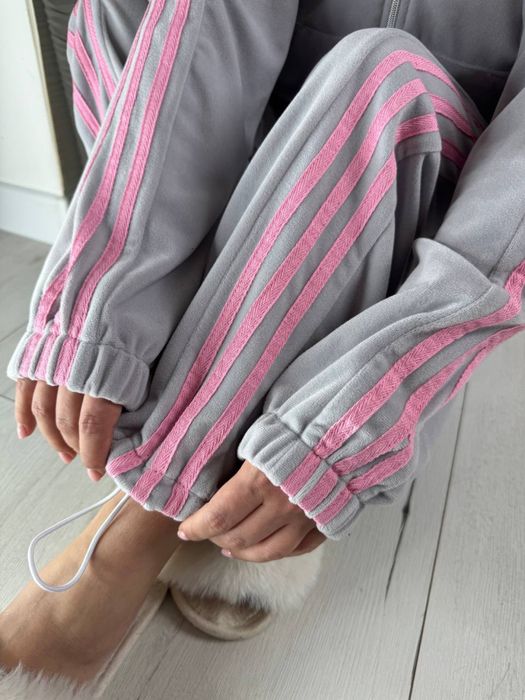 Жіночий велюровий спортивний костюм плюш 42–48