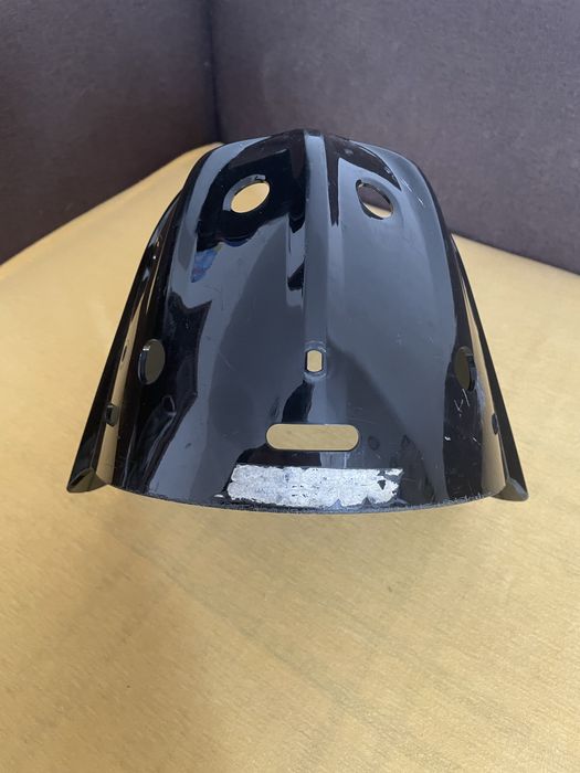 Шлем воротаря пластик