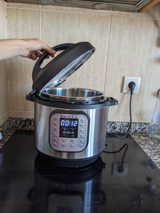 Panela de Pressão Multiusos Instant Pot  como nova