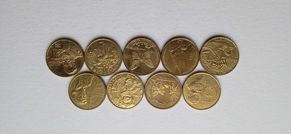 Monety 2zł. pełny rocznik 2001 sztuk9.