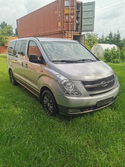 Hyundai H-1