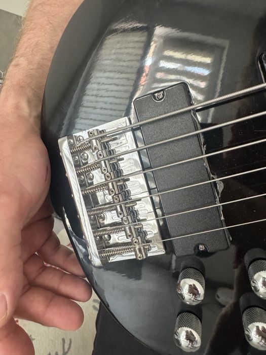 Bas 6-strunowy gear4music