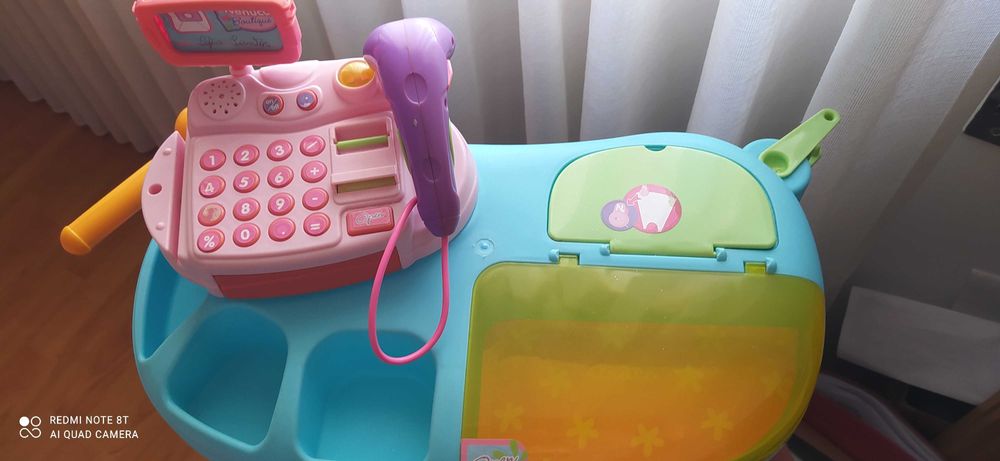 Vende-se maquina registadora criança