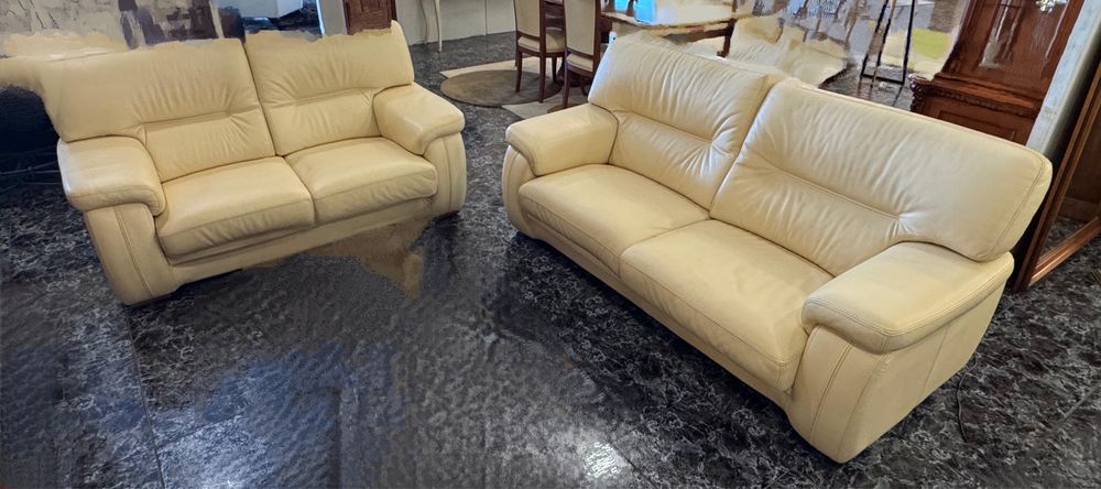 Conjunro sofas usados mas em bom estado exelente qualidade, motivo da