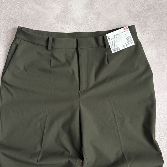 Uniqlo PNT Khaki