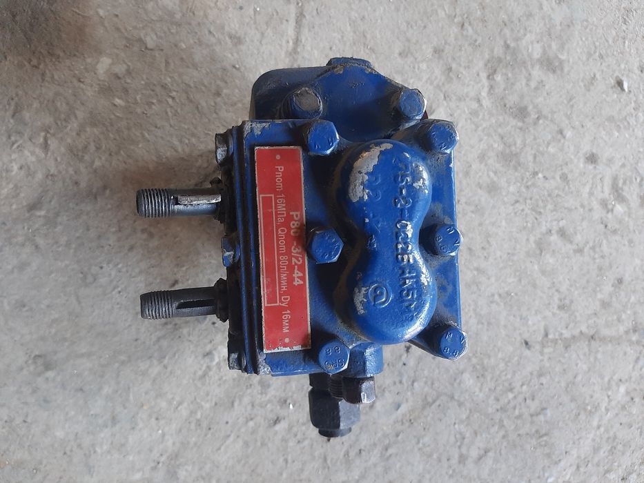 Продам розподільник новий