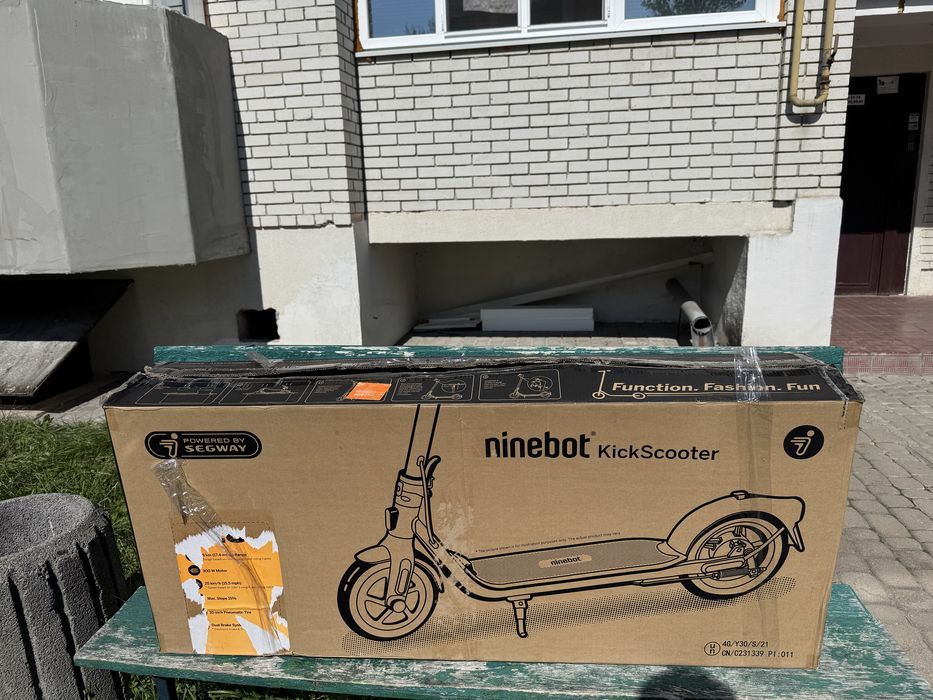 Електро самокат Segway