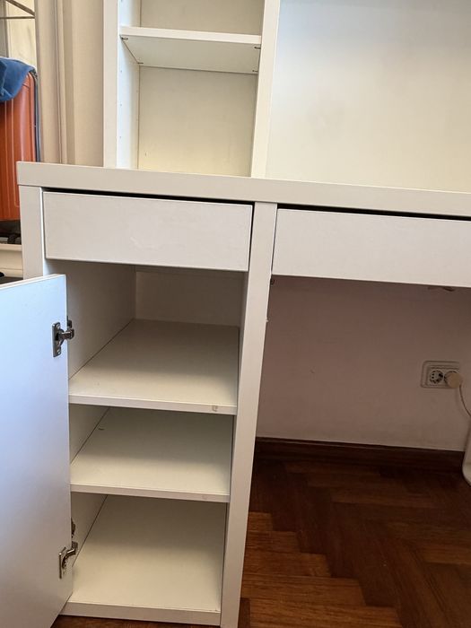 Secretaria branca IKEA