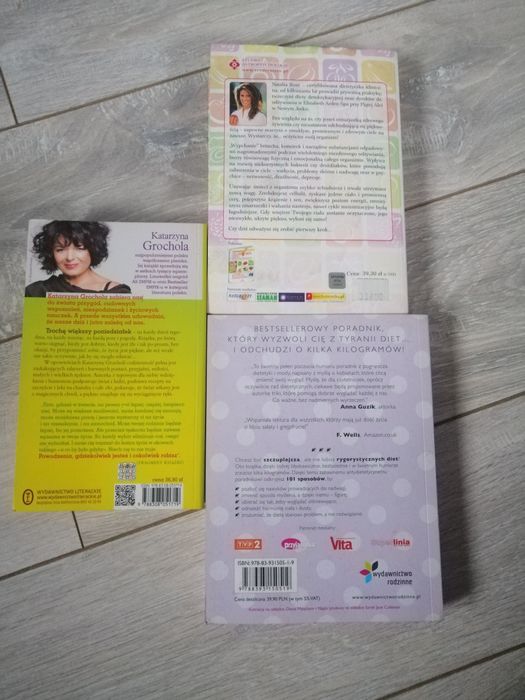 Zestaw 3 książek Oczyszczanie organizmu dla kobiet, 101 rzeczy lepszyc
