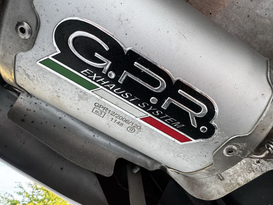 suzuki gsr 600,свіжопригнаний!