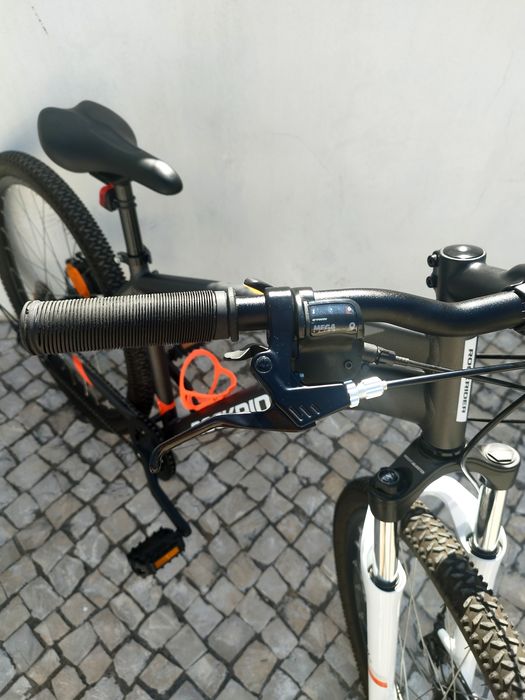 Bicicleta Rockrider St 120 - Nova