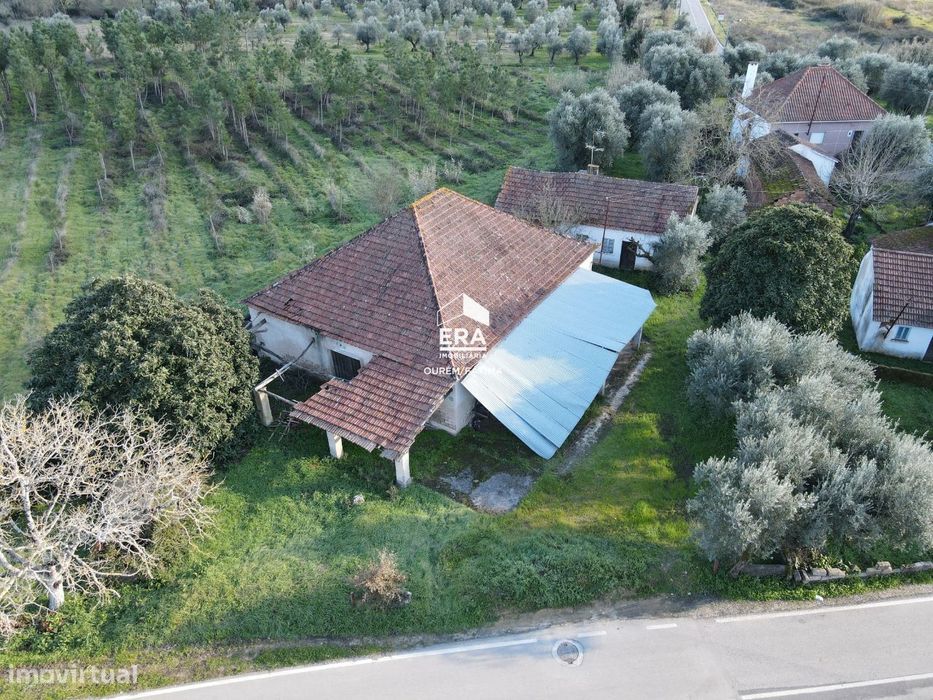 Moradia T3 localizada em Soalheira! — Rio De Couros E Casal Dos Bernardos, Santarém