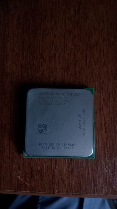 Athlon 64x2 5600+