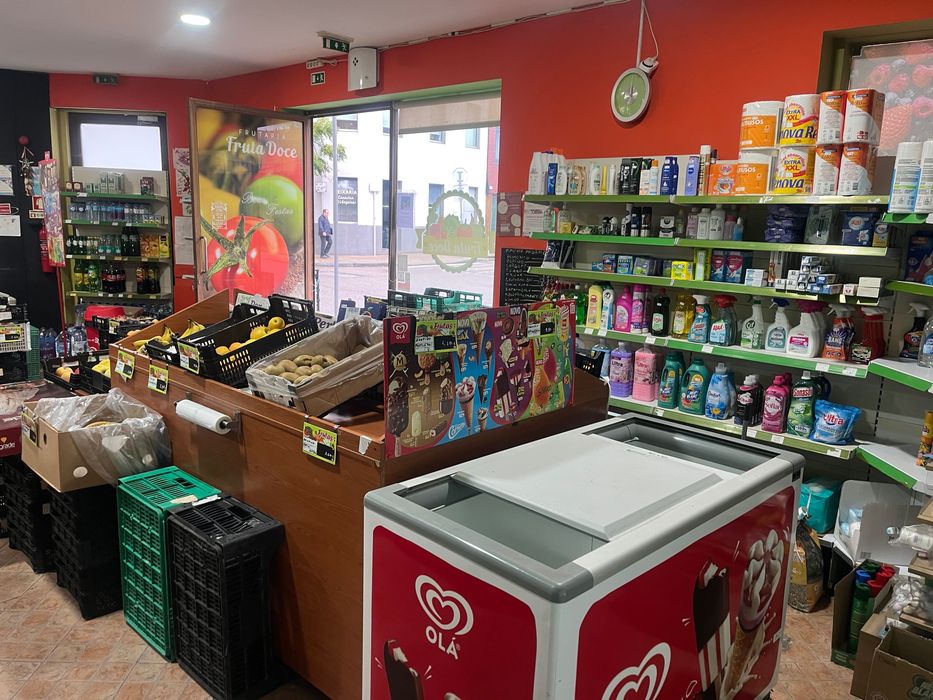 Loja/ mini mercado/ frutaria
