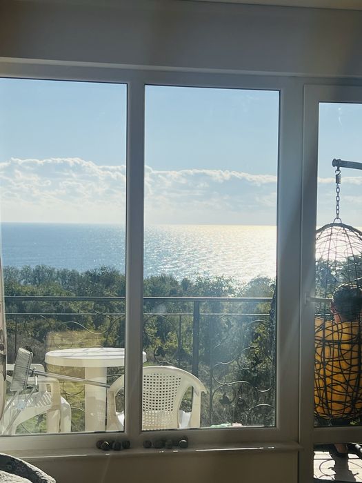 Болгарія, продаю видову квартиру , море  150 м