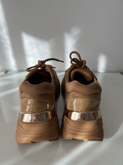 Sapatilhas Pinko Camel