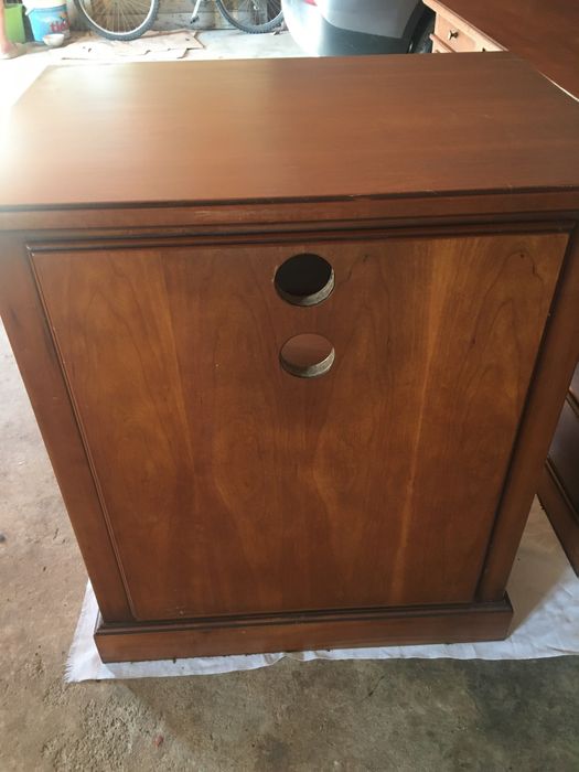 Secretária Escritório + Suporte Televisão em Cerejeira