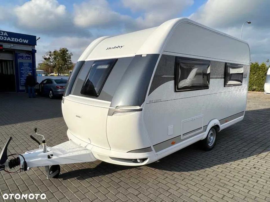 wynajem przyczepy kempingowej Hobby400/3-4osobowa 1200dmc