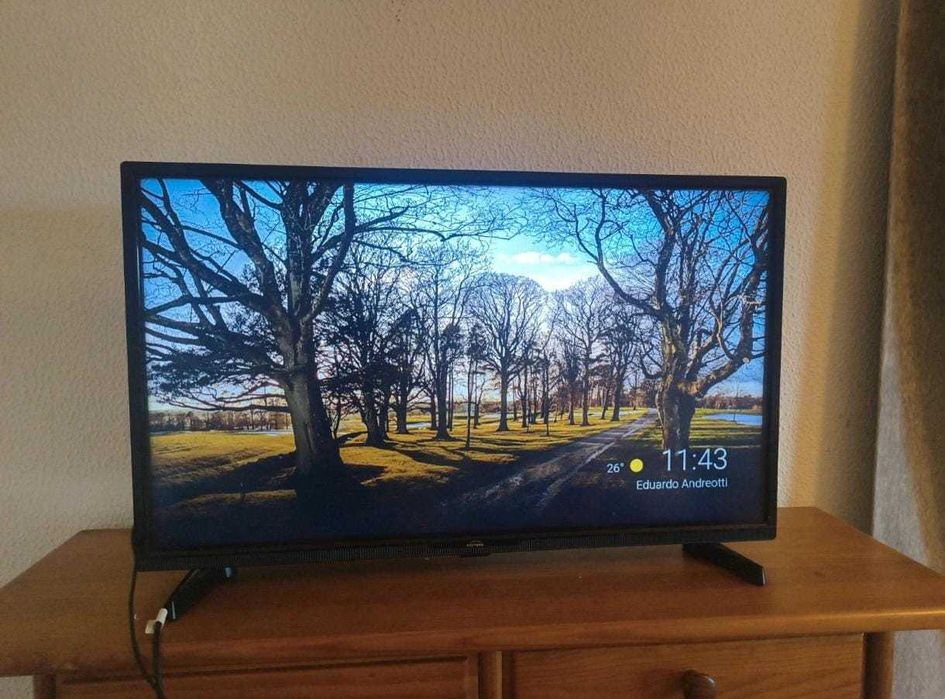 TV Electronia 32"