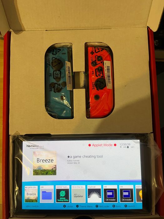 Nowa konsola Nintendo Switch OLED – przerobiona  + karta 256 GB + etui